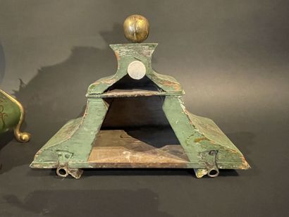 Neuchâtel-style cartel and its bracket in...