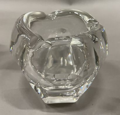 Two crystal confituriers with diamond-point...