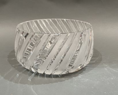Lot of trinkets :
Silver-plated two-light...