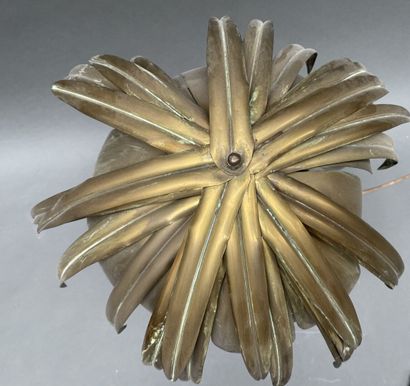 Five-light palm lamp, the bronze shaft resting...