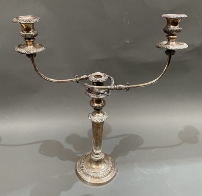 Lot of trinkets :
Silver-plated two-light...