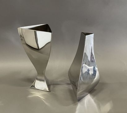Michael ARAM (Born 1963)
Pair of 