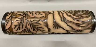 Flower print roll.
52 x 14 cm.