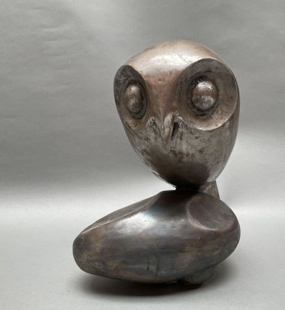 Contemporary school 
The owl
Bronze sculpture...
