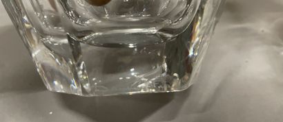 Two crystal confituriers with diamond-point...