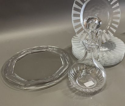 Saint-Louis
Crystal decanter and stopper...