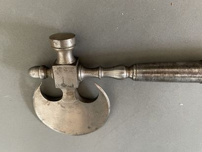 Wrought-iron sugar axe, wooden handle
L :...