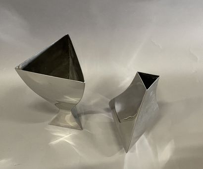 Michael ARAM (Born 1963)
Pair of 
