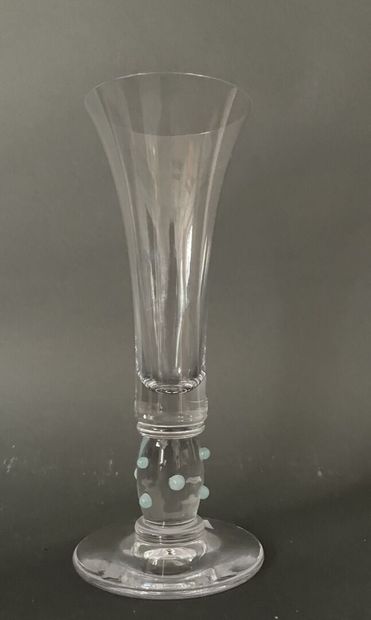 DAUM - FRANCE
Crystal vase with flared neck...