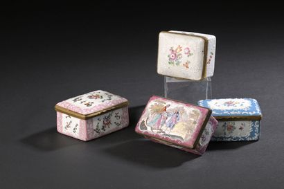 Set of four small 