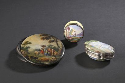 Lot consisting of three boxes, two of which...
