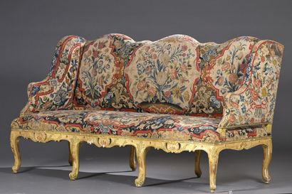 Salon furniture in molded, carved and gilded...
