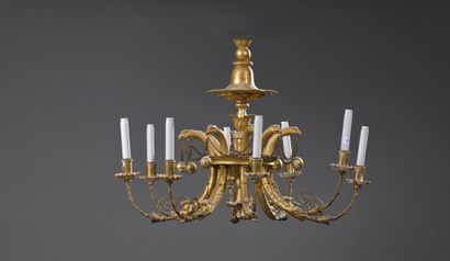 Eight-light chandelier in carved and gilded...
