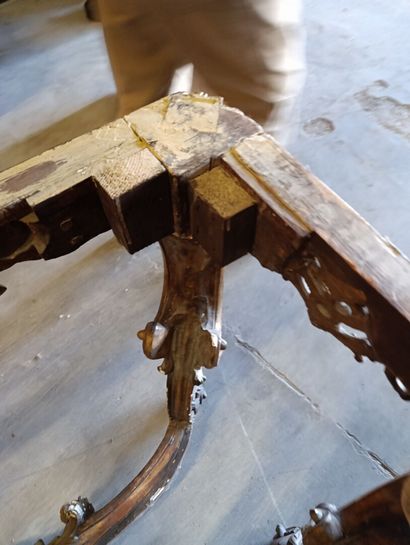 Large four-legged console table in molded,...