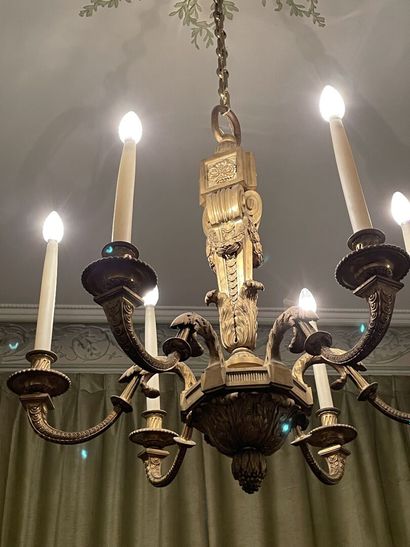 Gilt bronze chandelier decorated with acanthus...