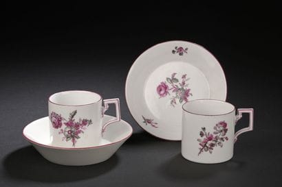 BERLIN
Three porcelain cups and saucers,...