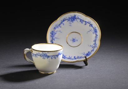 SÈVRES
Hébert tumbler and saucer in soft...