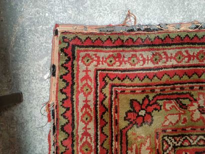 Smyrna carpet (warp, weft and wool pile),...