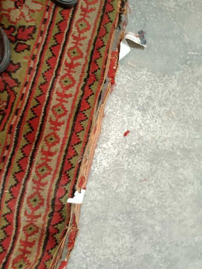 Smyrna carpet (warp, weft and wool pile),...