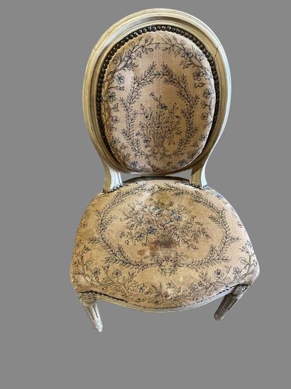 Pair of chairs in cream and molded varnished...