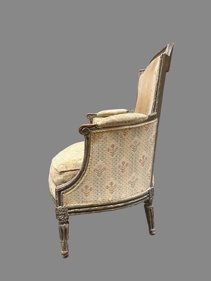 Grey relacquered wood Bergère with basket-handle...