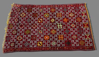Lot of rugs : 
Carpet on pink background....
