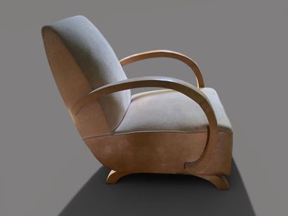 Paire de fauteuils confortables en bois clair
Style...