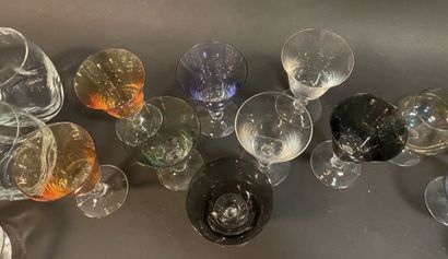 Partie de service de verres à liqueur en...