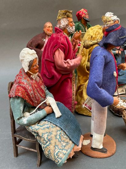 Ensemble de 19 santons en terre cuite Jouglas...