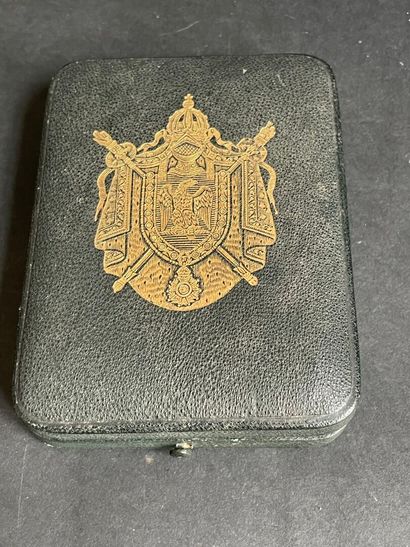 Portrait de Napoléon III dans un cadre en...
