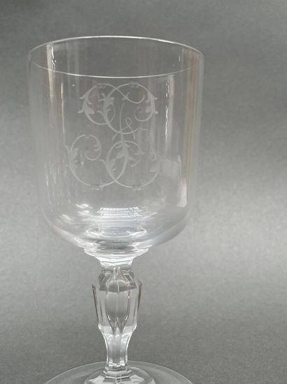 Partie de service de verres à pied en cristal,...