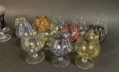 Partie de service de verres à liqueur en...
