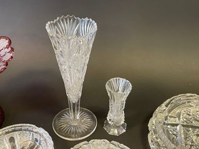 Lot de verrerie et cristal comprenant carafe...