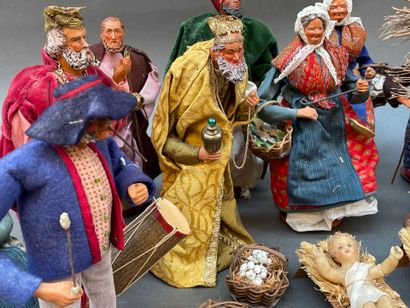 Ensemble de 19 santons en terre cuite Jouglas...