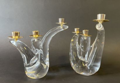 SCHNEIDER
Paire de bougeoirs à trois lumières...