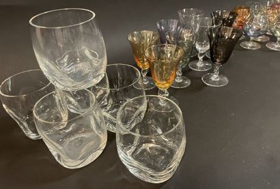 Partie de service de verres à liqueur en...