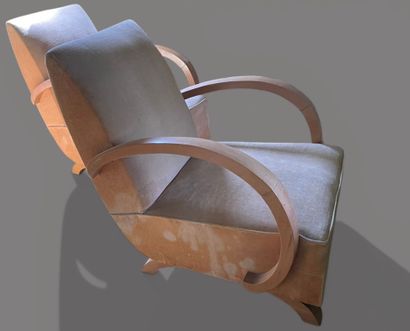 Paire de fauteuils confortables en bois clair
Style...