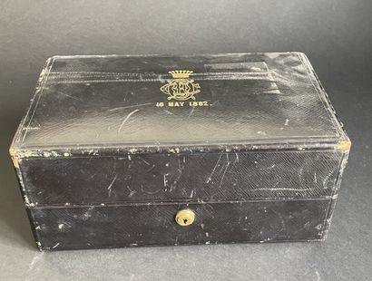 P&F SCHÄFER, 37 Piccadilly
Coffret de toilette...