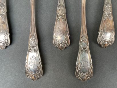 Six couverts en argent, modèle rocaille,...