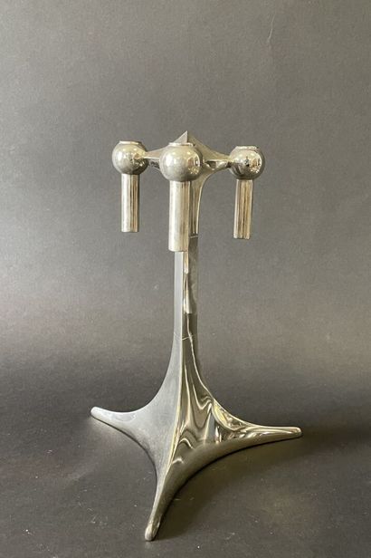 Fritz NAGEL 1948
Suite de 16 bougeoirs modulables,...