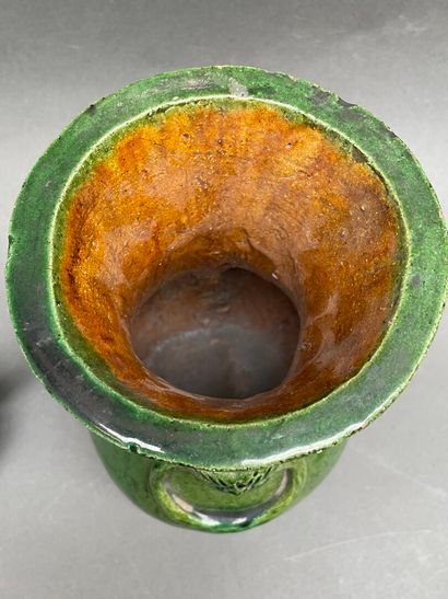 Ensemble de vases et théière en céramique...