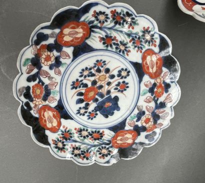 Lot de huit assiettes en porcelaine du Japon
Diam...