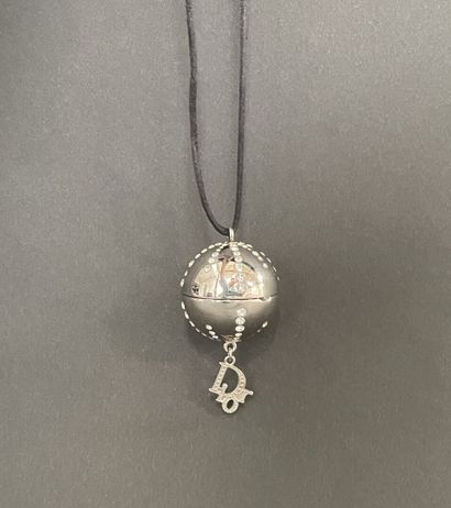 Christian DIOR Perfumes
DIOR LIGHT pendant,...