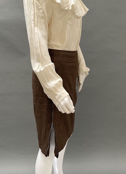 RALPH LAUREN
Brown herringbone wool skirt...