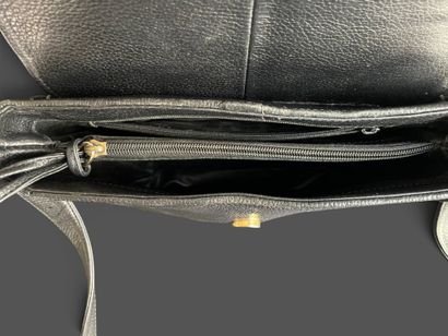LANCEL
24 cm black grained leather bag, flap...