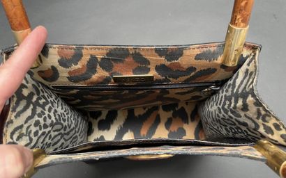 KENZO
21-cm bag made of reptile-embossed...