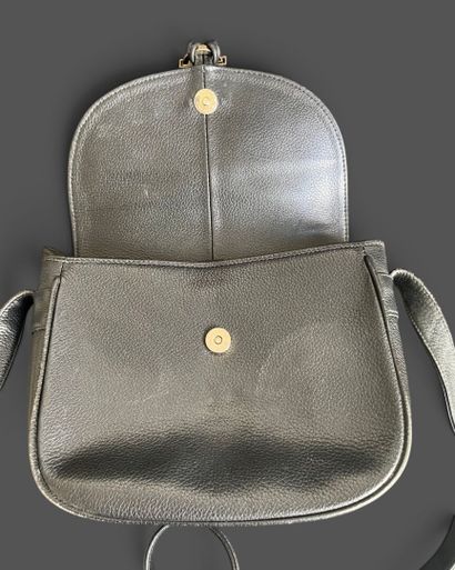 LANCEL
24 cm black grained leather bag, flap...