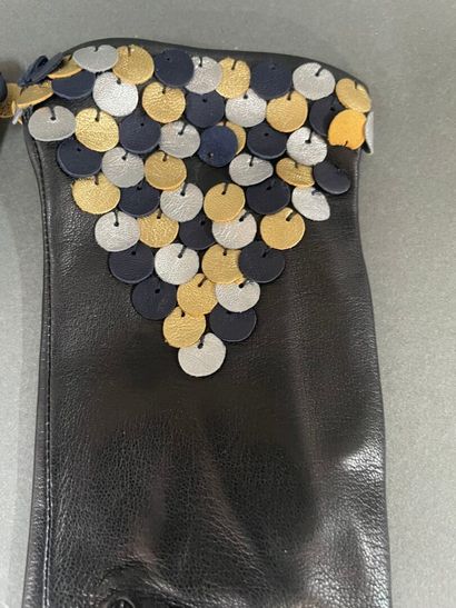 AGNELLE, Maison FABRE
Set of 3 pairs of gloves...