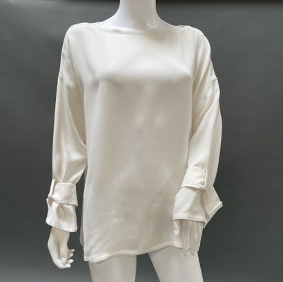JOSEPH
White silk crepe blouse with adjustable-belt...
