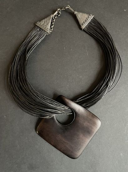 AMOK
Necklace in ebony, aged silver and leather...